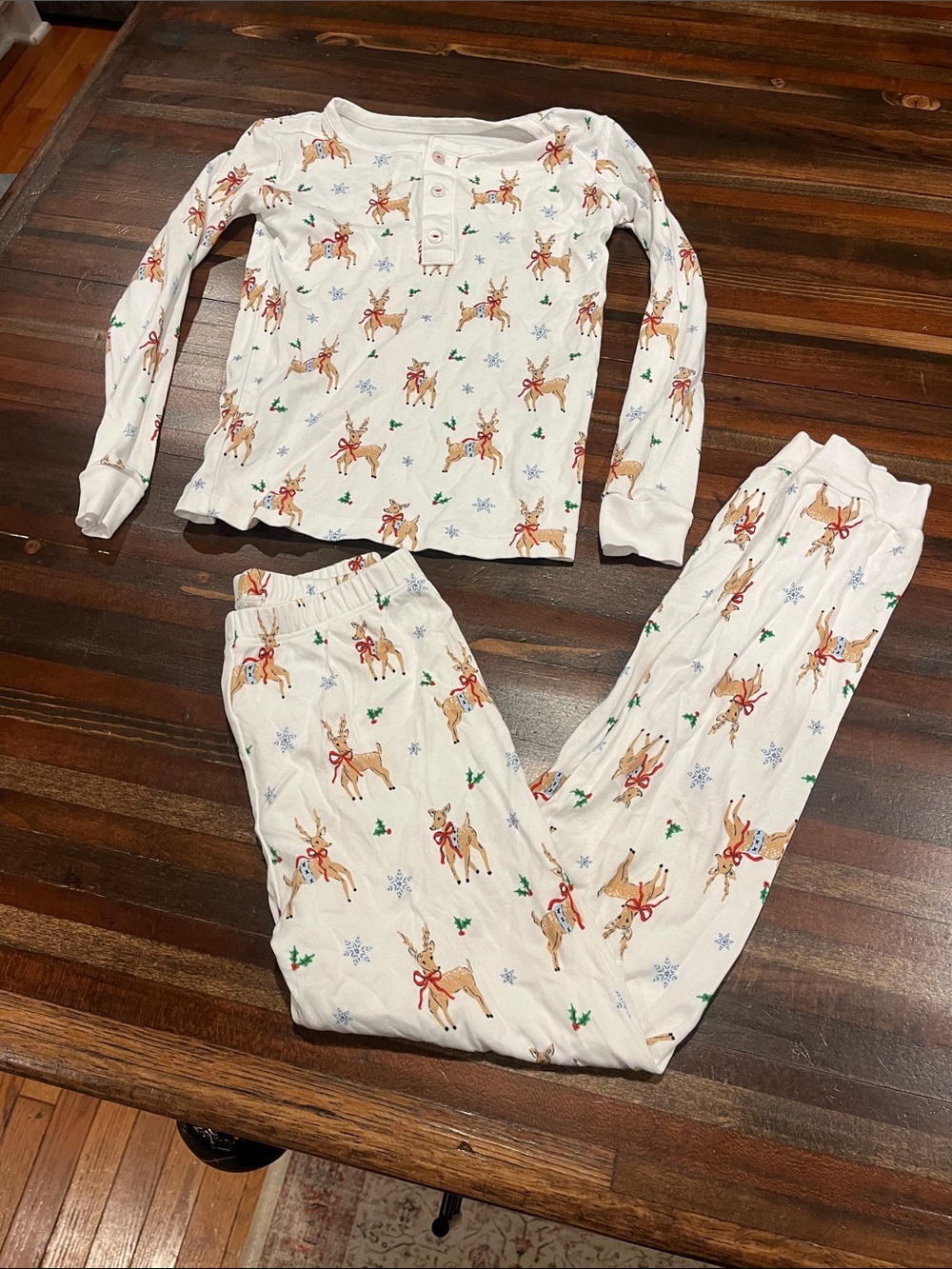 Little English Kids White Reindeer Print Pajama Set size 8